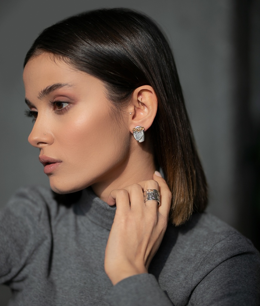 گوشواره پرسونا