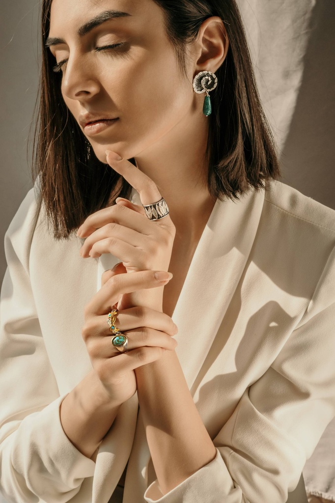 انگشتر سرخس دار