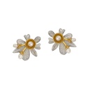 گوشواره عروسک